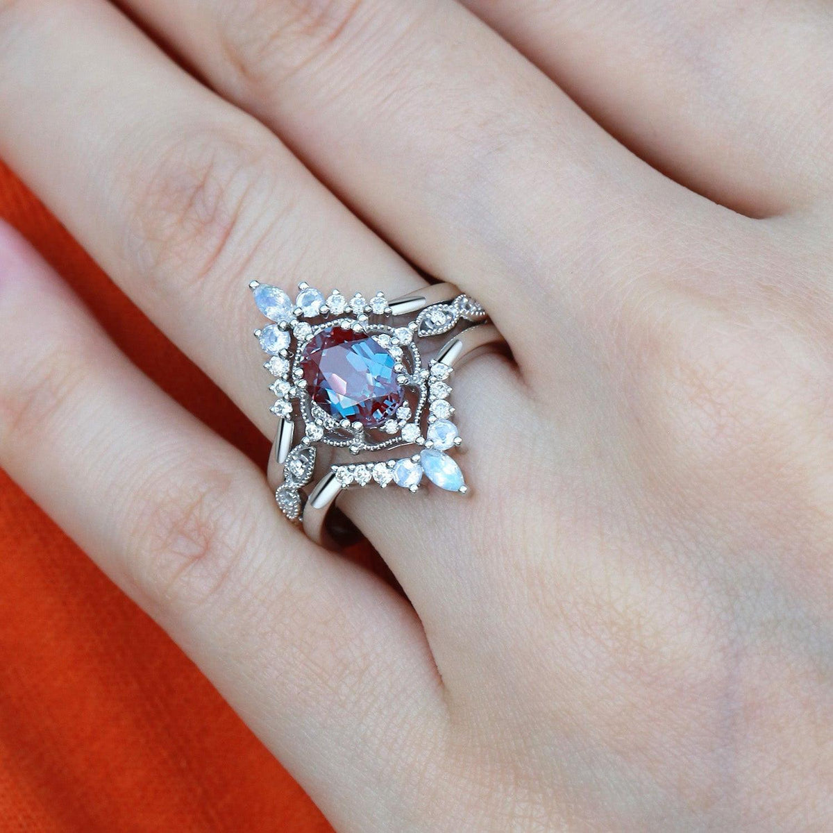 Luna’s Glow | Alexandrite & Moonstone Vintage Bridal Set 3pcs