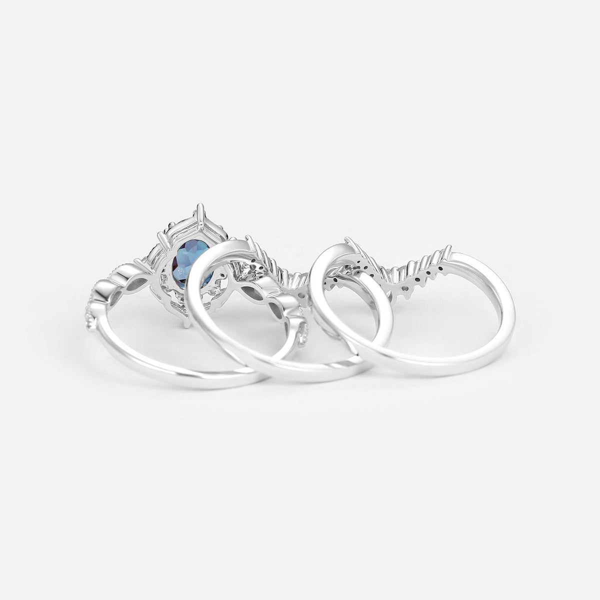 Luna’s Glow | Alexandrite & Moonstone Vintage Bridal Set 3pcs