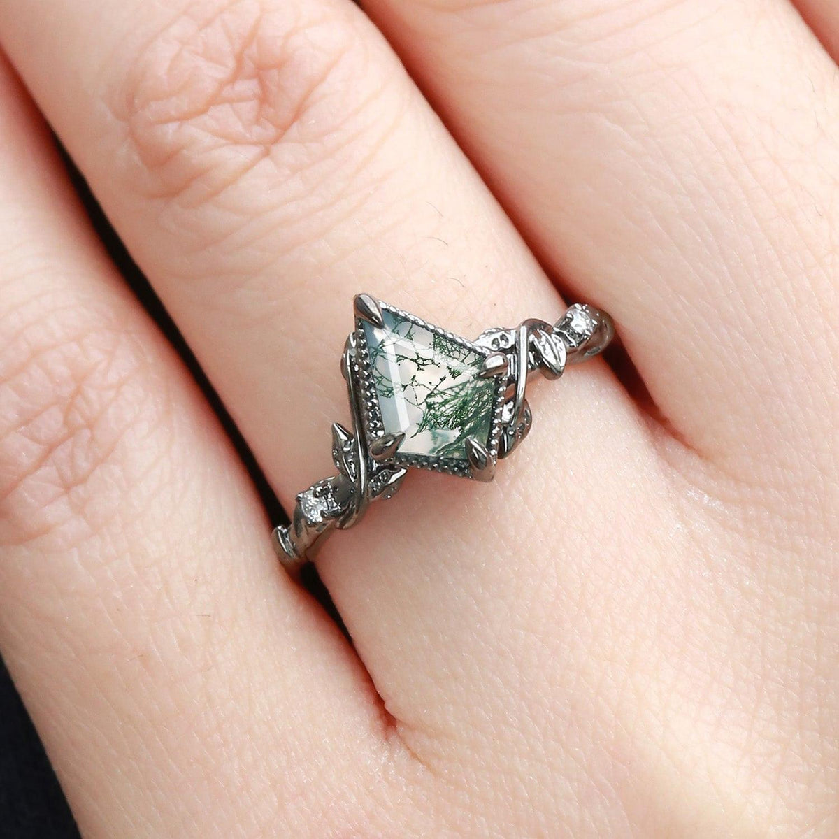 Isadora’s Imprint | Kite Moss Agate & Moissanite Foliage Engagement Ring
