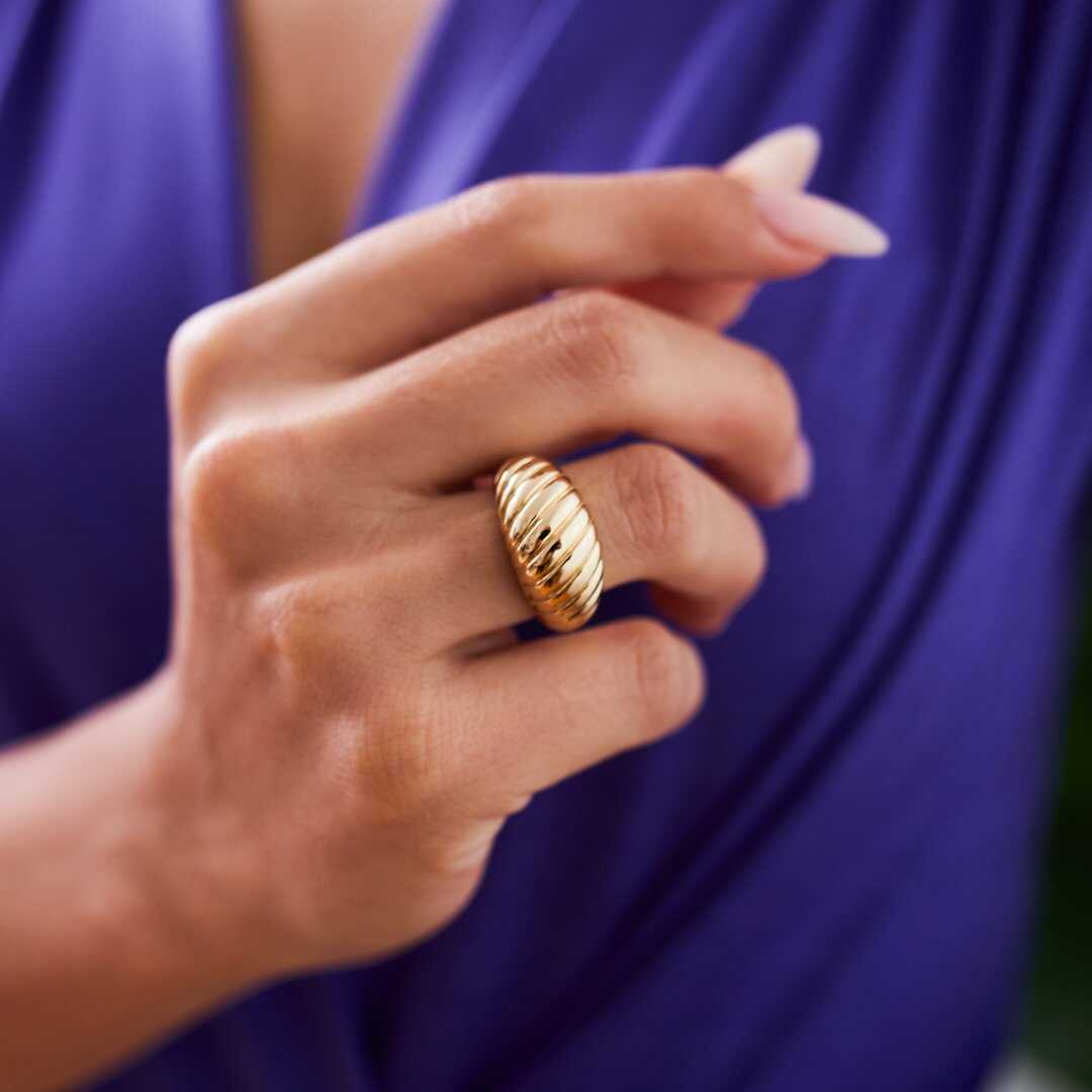 Croissant Ring 14k Gold