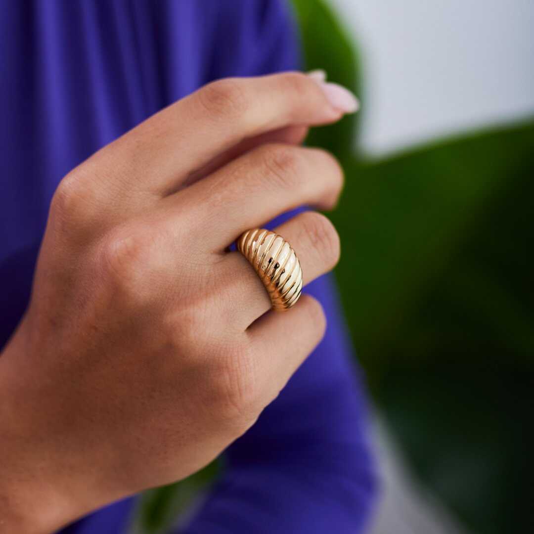 Croissant Ring 14k Gold