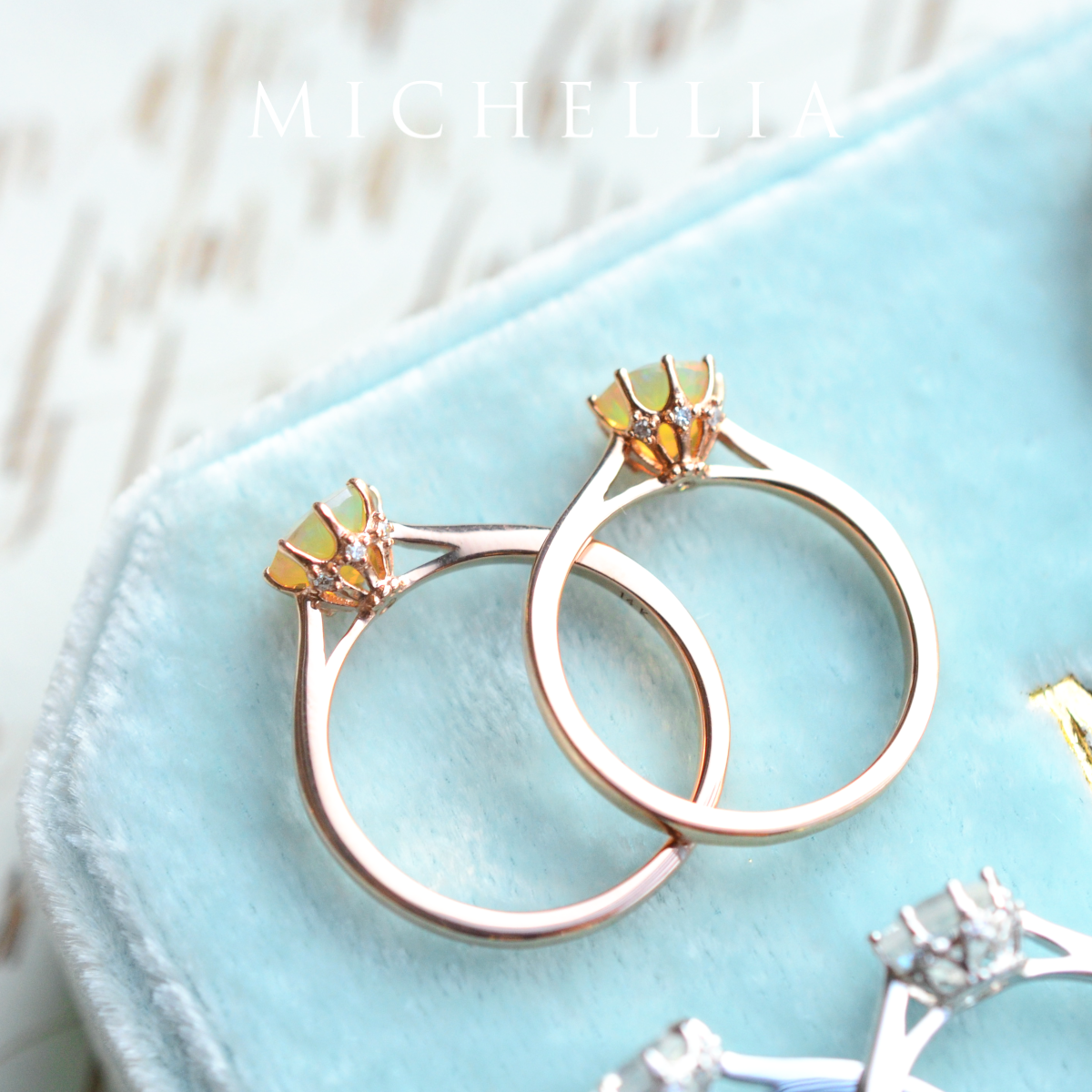 [Victoria] Classic Crown Solitaire Ring in Opal
