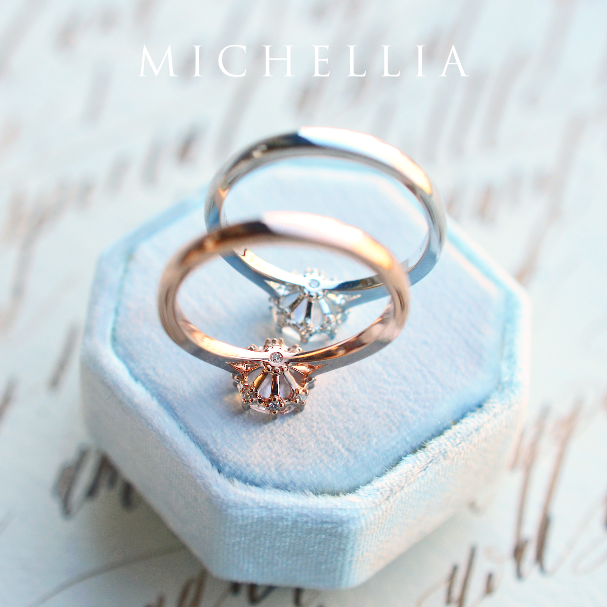 [Victoria] Classic Crown Solitaire Engagement Ring in Diamond / Moissanite