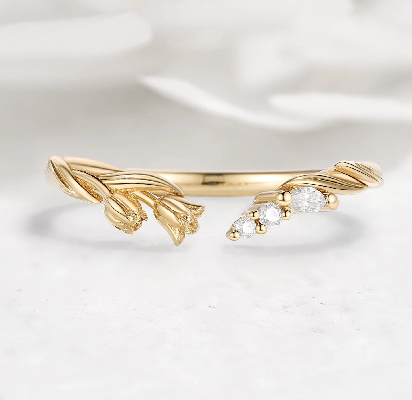 Nature Inspired Tulip Bouquet Moissanite V-Shaped Open Wedding Band - Lila