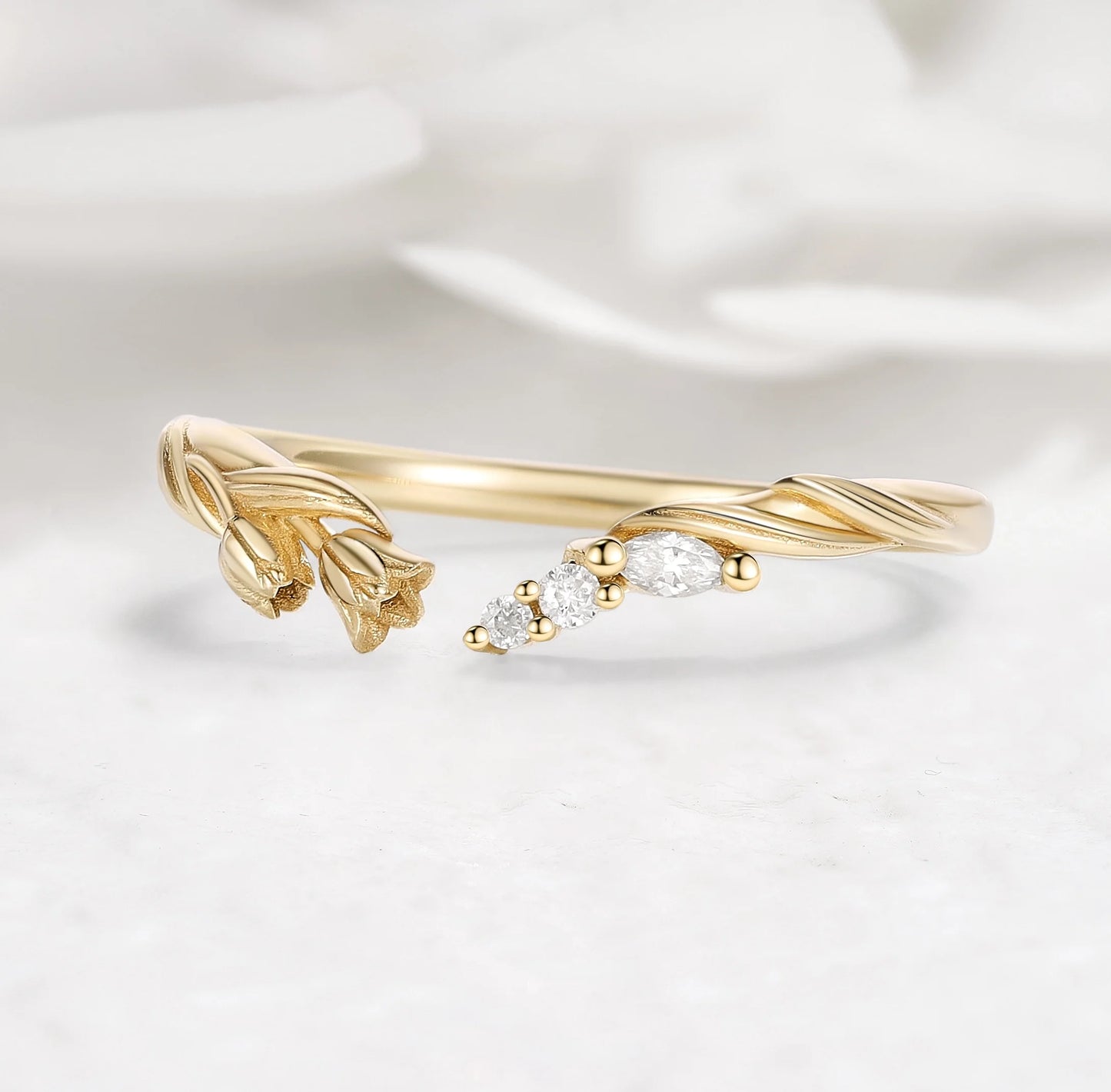 Nature Inspired Tulip Bouquet Moissanite V-Shaped Open Wedding Band - Lila