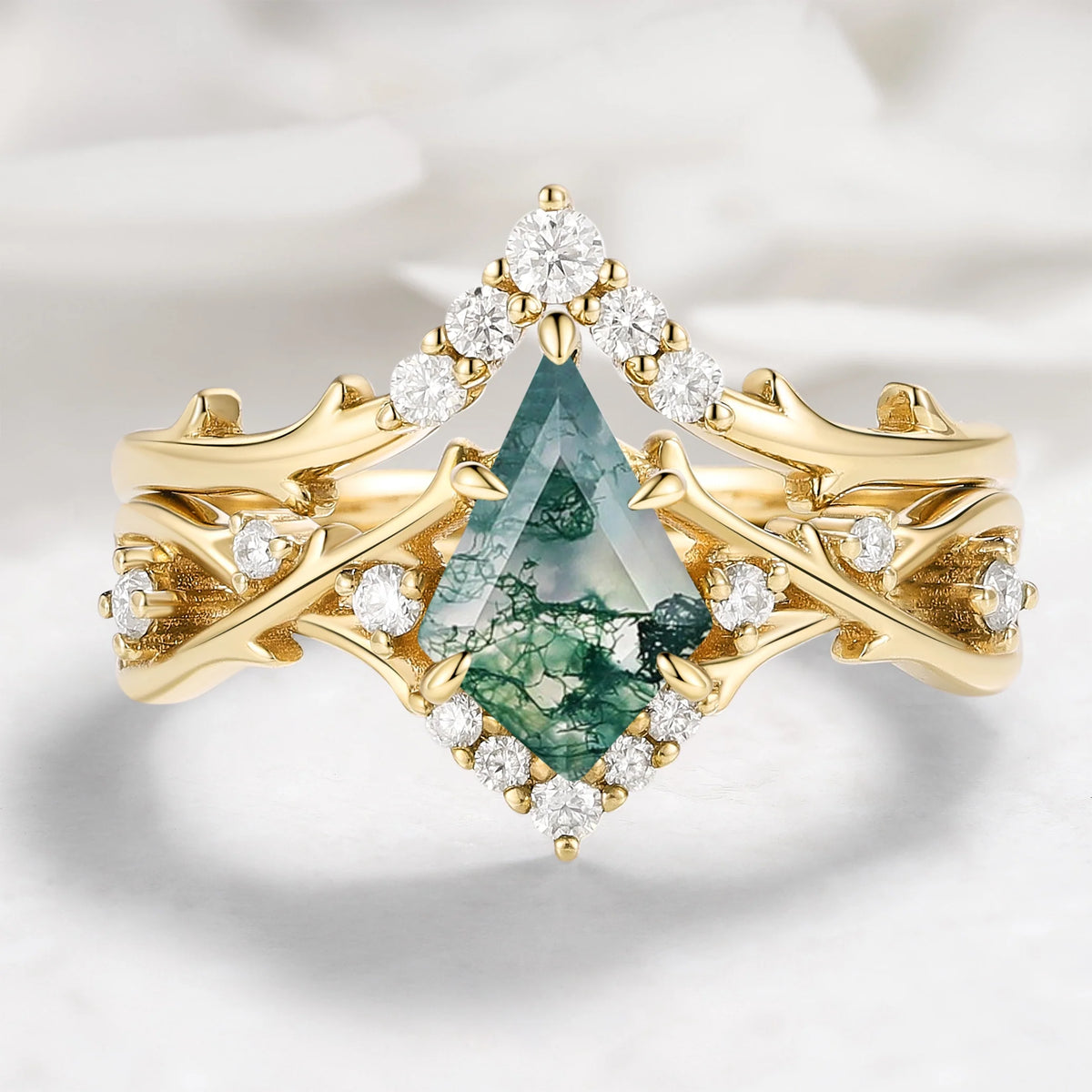 Nature-inspired Branch Kite Cut Moss Agate Engagement Ring Set