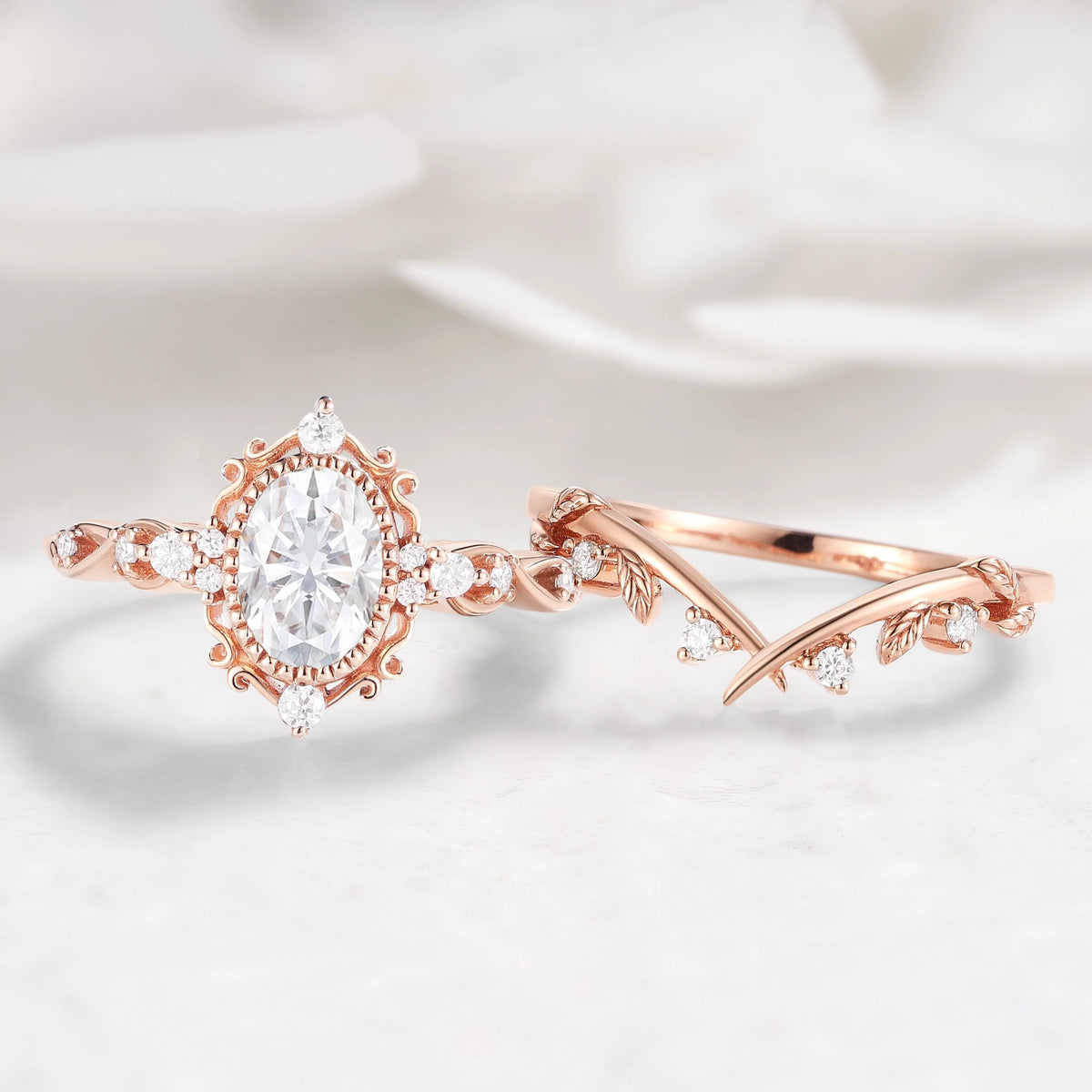 Signature Vintage Oval Shaped Moissanite Engagement Ring With Leaf Wedding Band