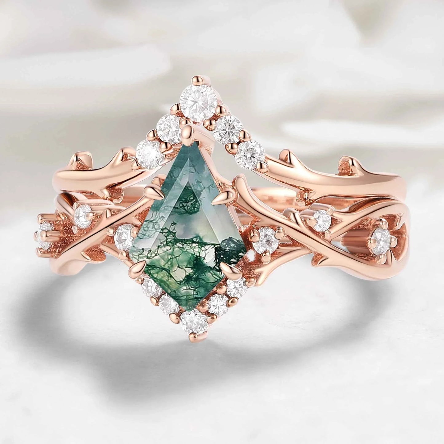 Nature-inspired Branch Kite Cut Moss Agate Engagement Ring Set