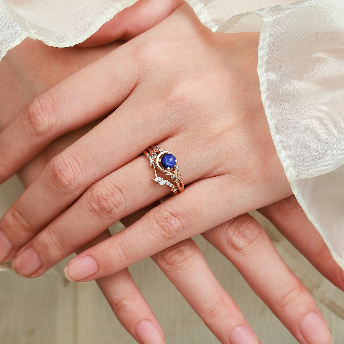 Moon Design Leaf Star Sapphire Moon Ring Engagement Ring with Wedding Band 2pcs