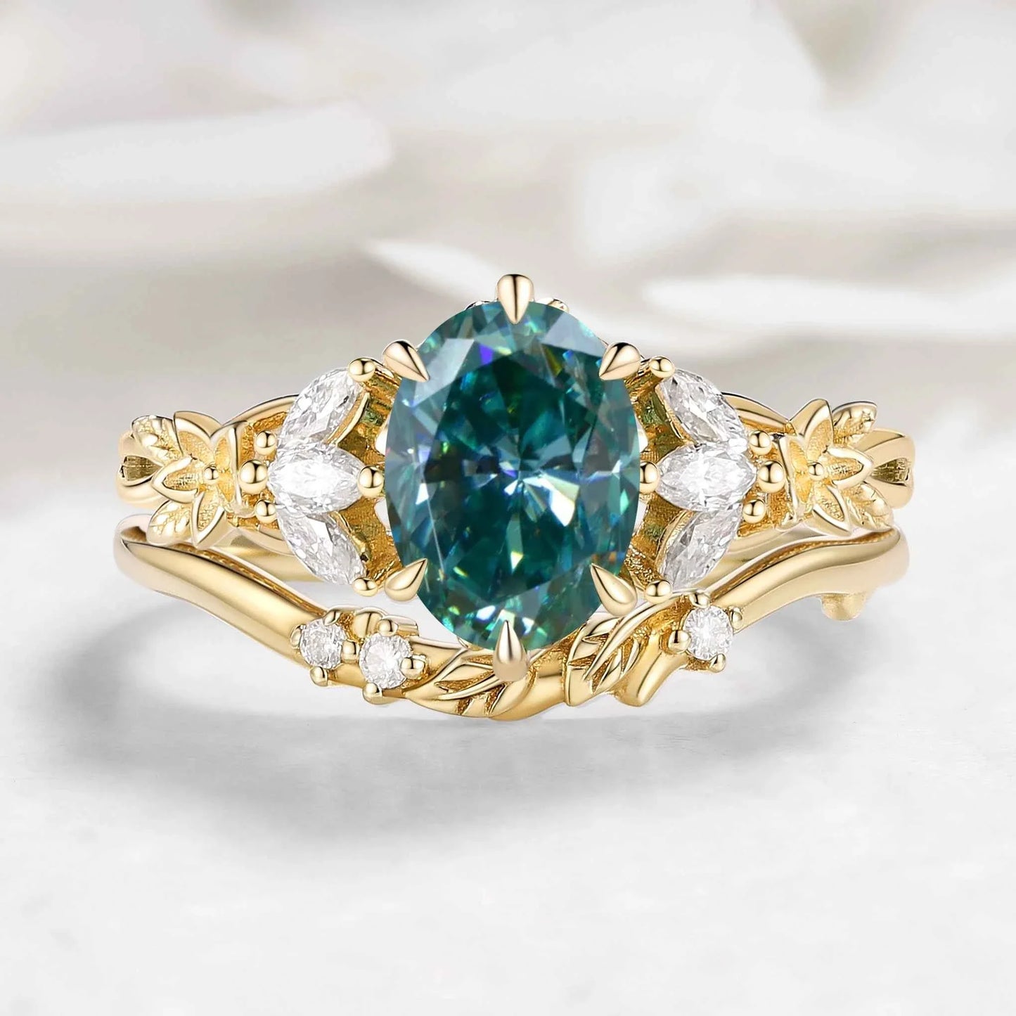 Oval Cut Green Moissanite Flower-Inspired Bud Design Engagement Ring 2pcs