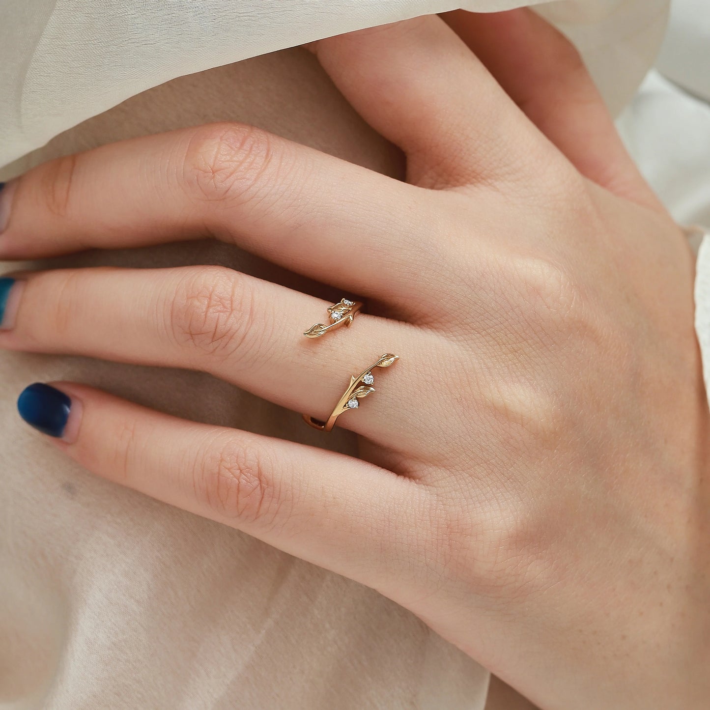 Leaf Clasp Moss Agate Enhancer Ring – Nature Inspired Wedding Band