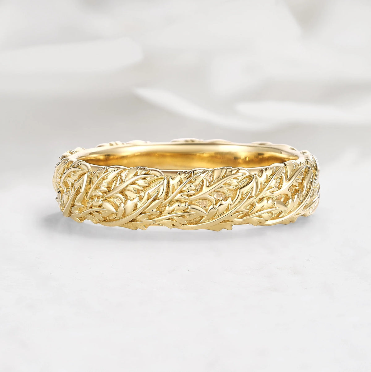 Nature-Inspired Leaf Carved Men's Wedding Band