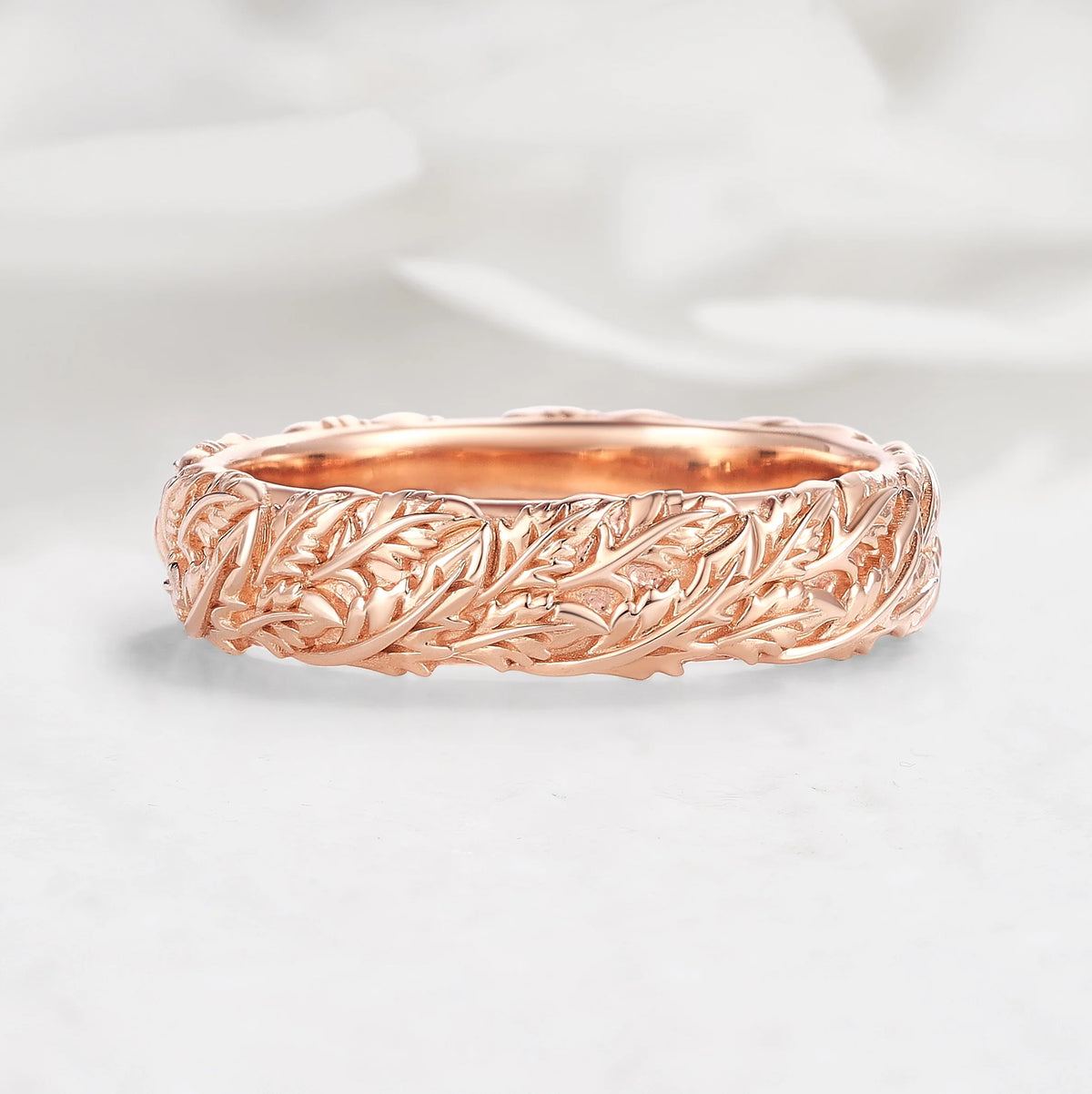 Nature-Inspired Leaf Carved Men's Wedding Band