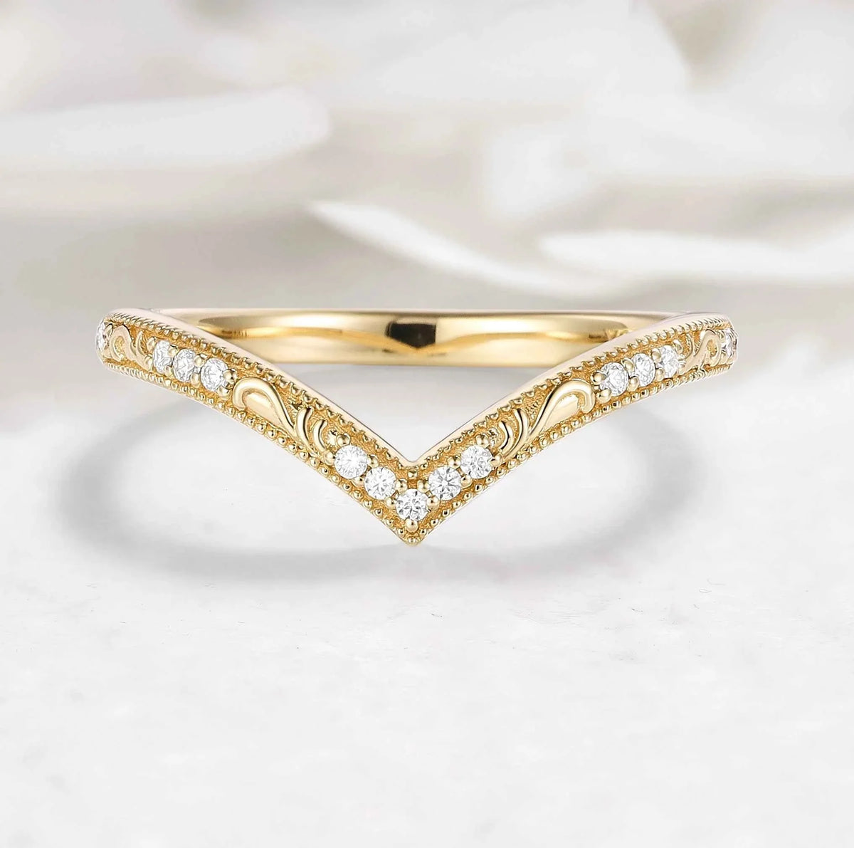 Milgrain Beaded Edge V-Shaped Moissanite Wedding Band