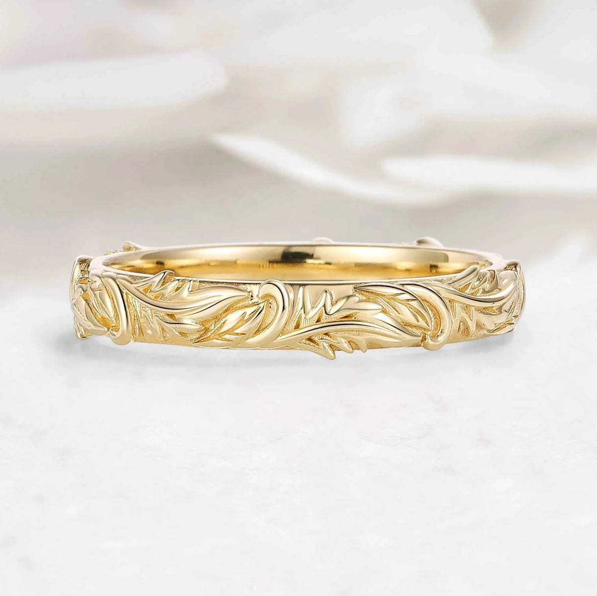 Nature Inspired Leaf Engraved Women’s Wedding Band
