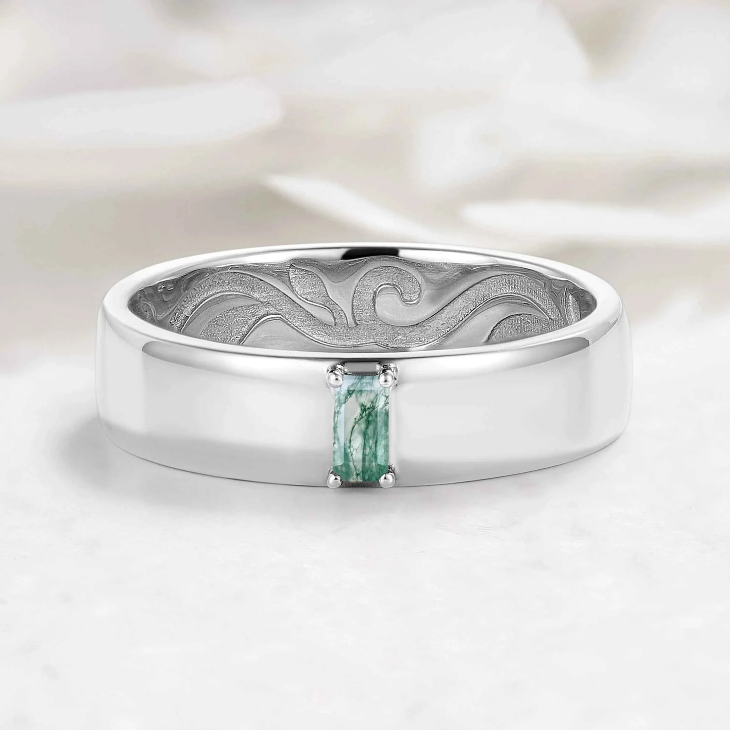 Nature Inspired Moss Agate Men’s Ring with Leaf Vine Engraving