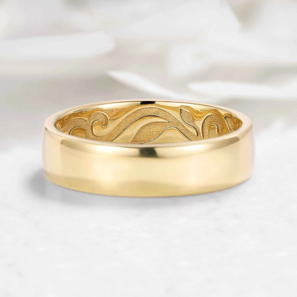 Nature Inspired Moss Agate Men’s Ring with Leaf Vine Engraving
