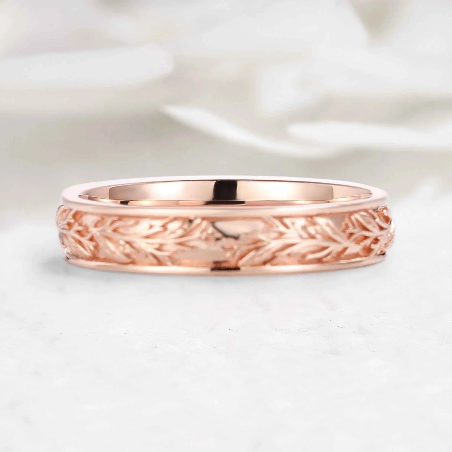 Nature-Inspired Men's Ring Leaf Carving Wedding Band