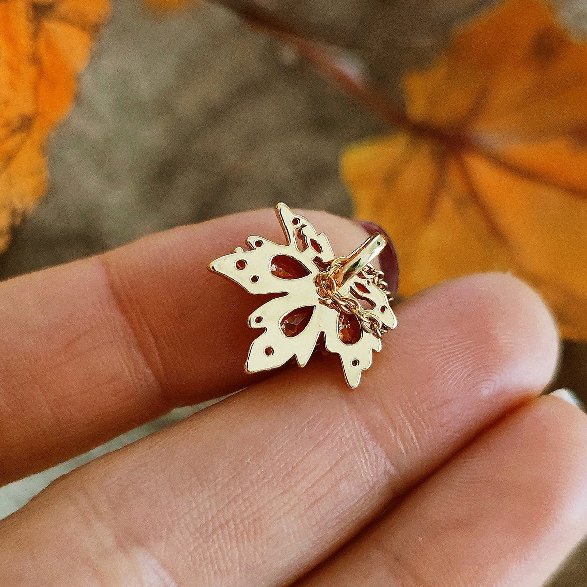 Marquise Cut Cubic Zirconia Classic Maple Leaf  Necklace