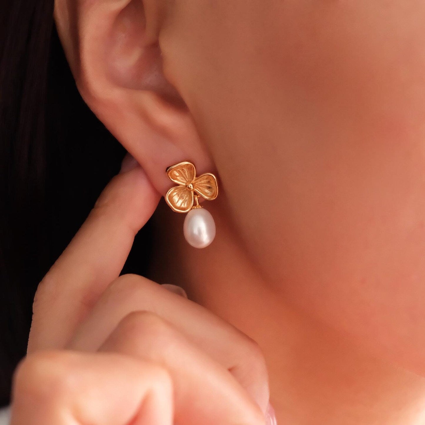 Gold Flower Earrings