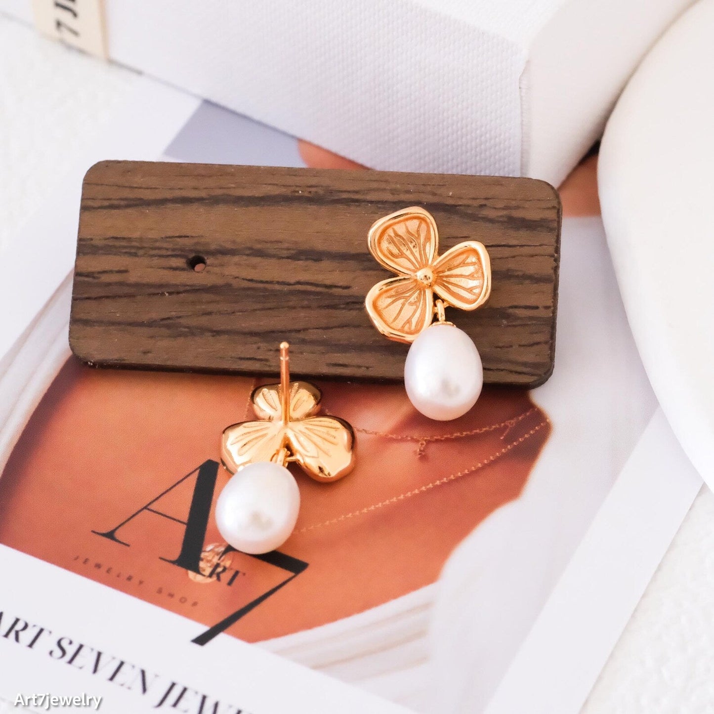 Gold Flower Earrings