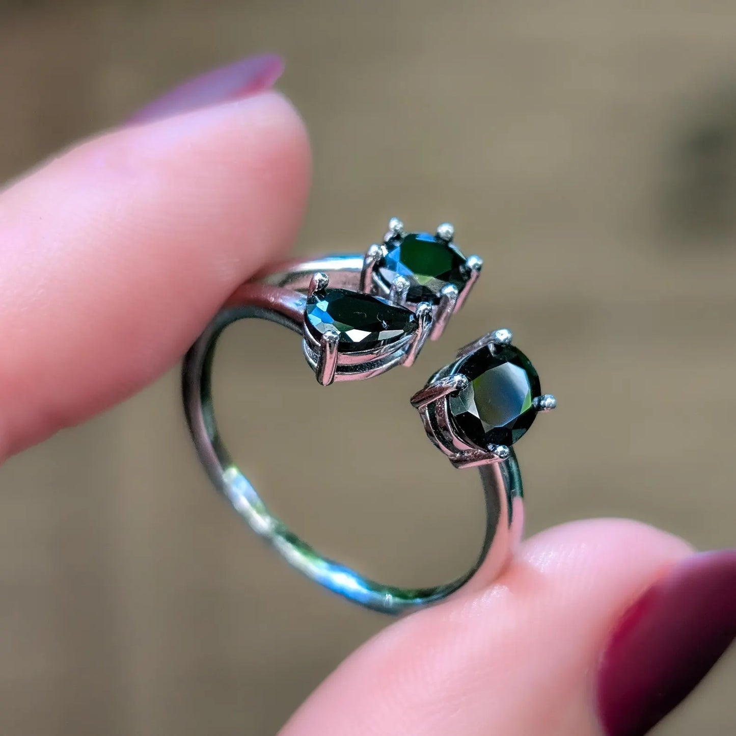 Onyx 3 Stone Ring