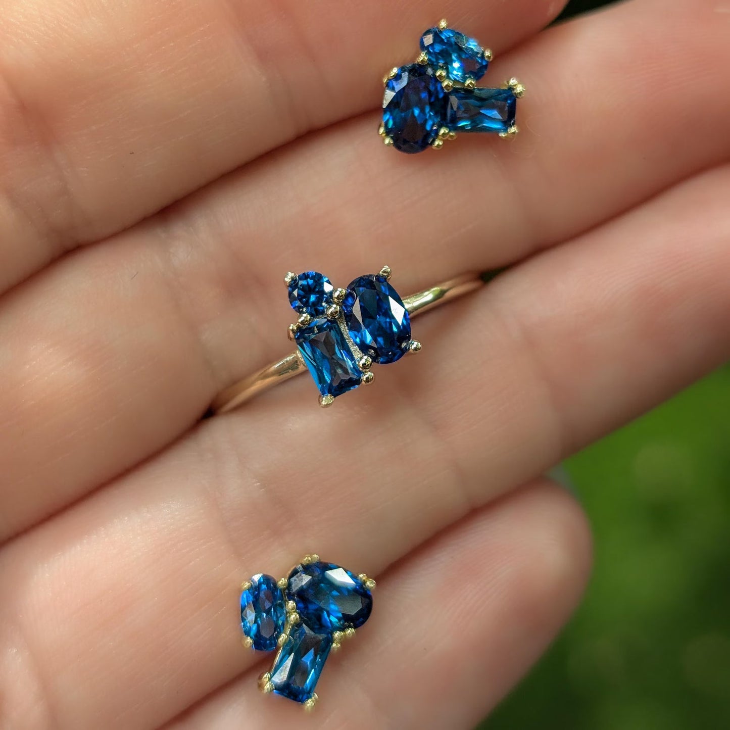 The Elia - Sapphire 3 Stone Cluster Ring