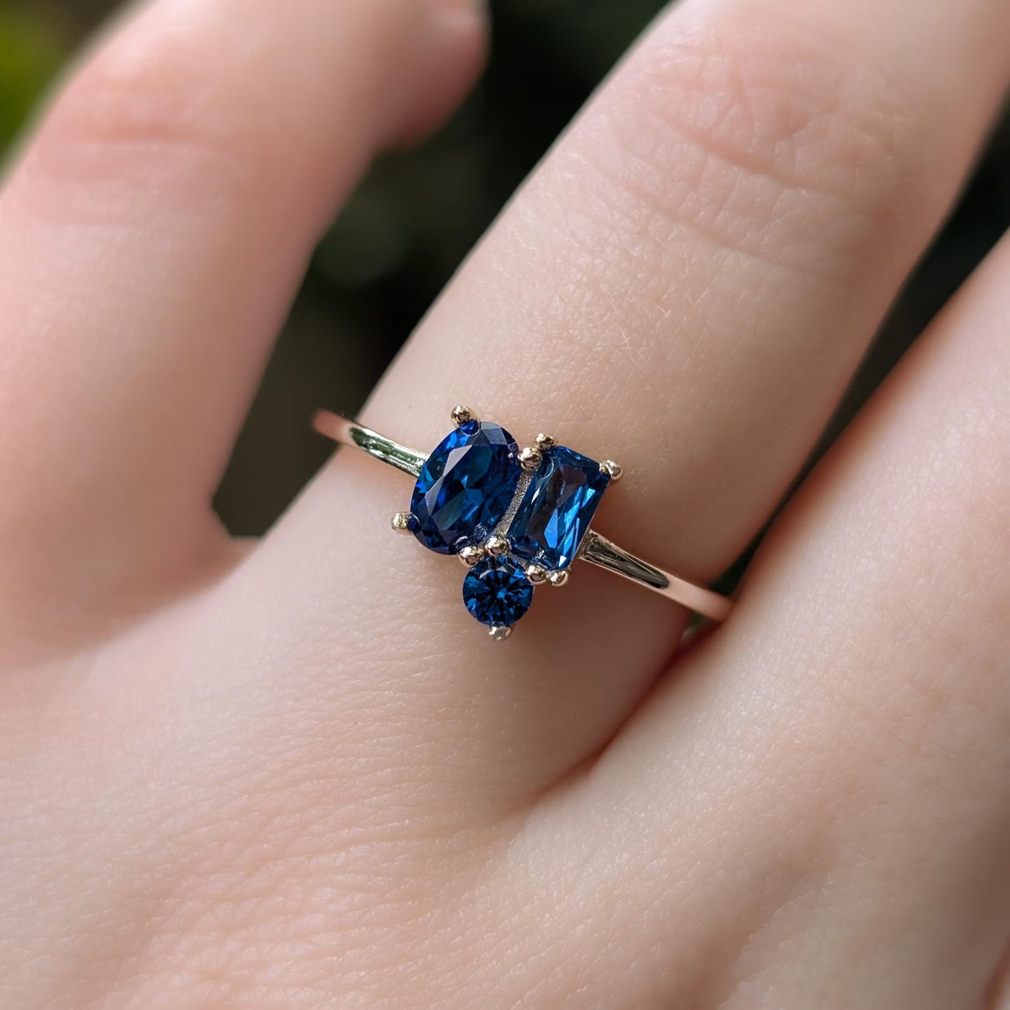 The Elia - Sapphire 3 Stone Cluster Ring