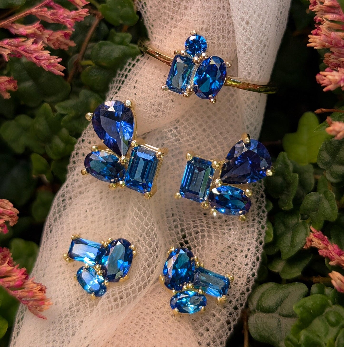 The Elia - Sapphire 3 Stone Cluster Ring