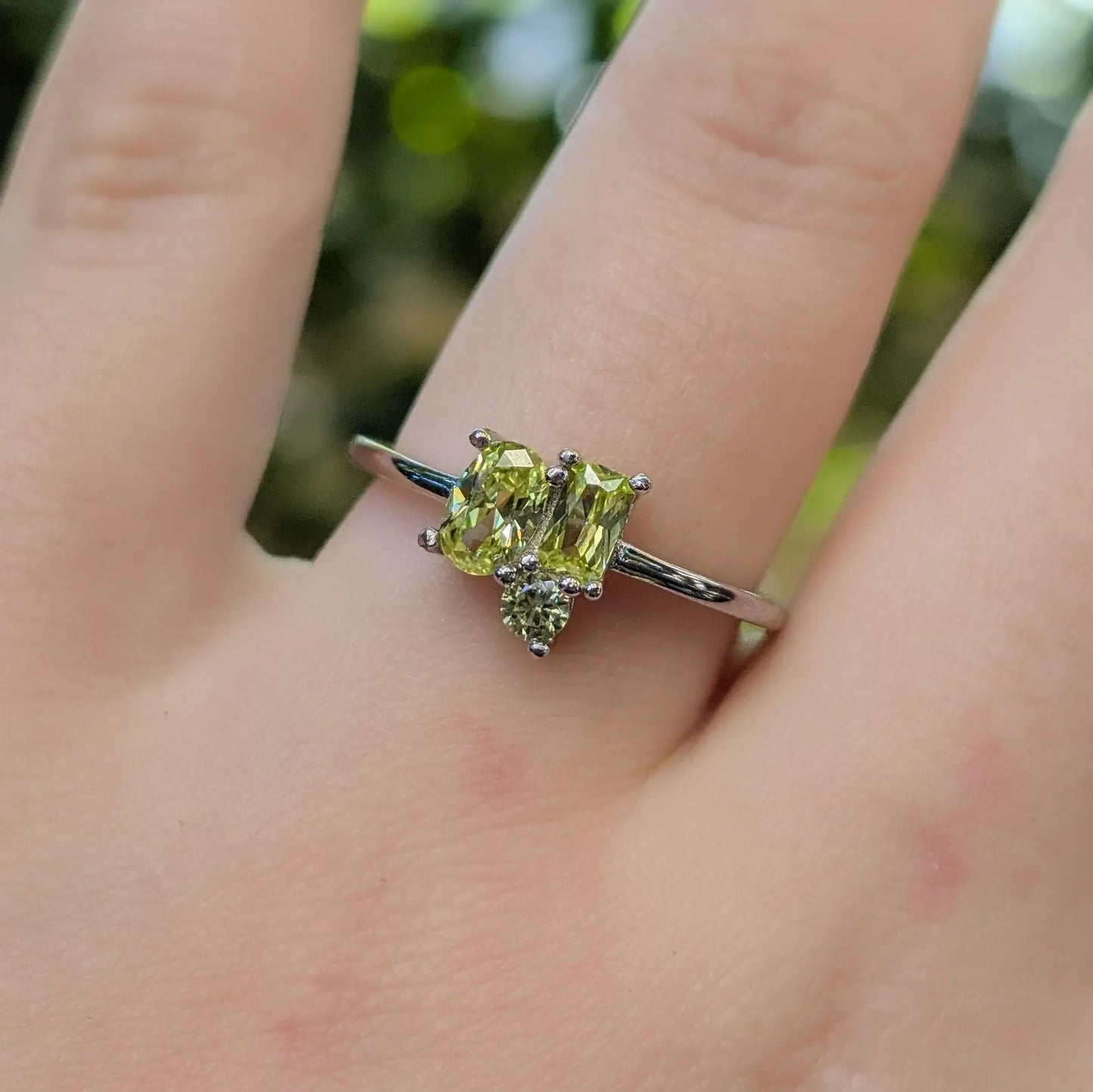 The Elia - Peridot 3 Stone Cluster Ring