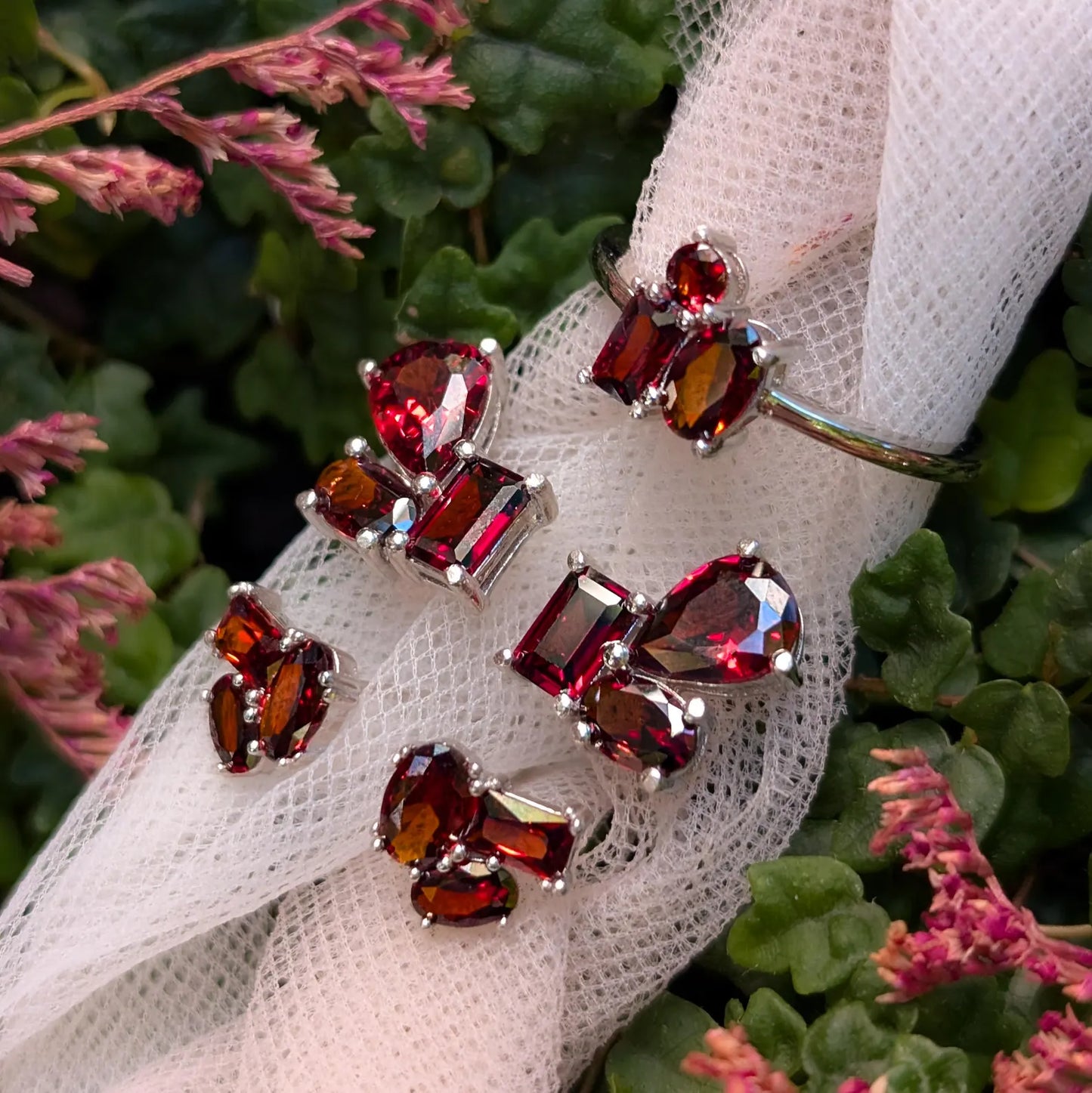 The Tulia - Garnet 3 Stone Cluster Ring