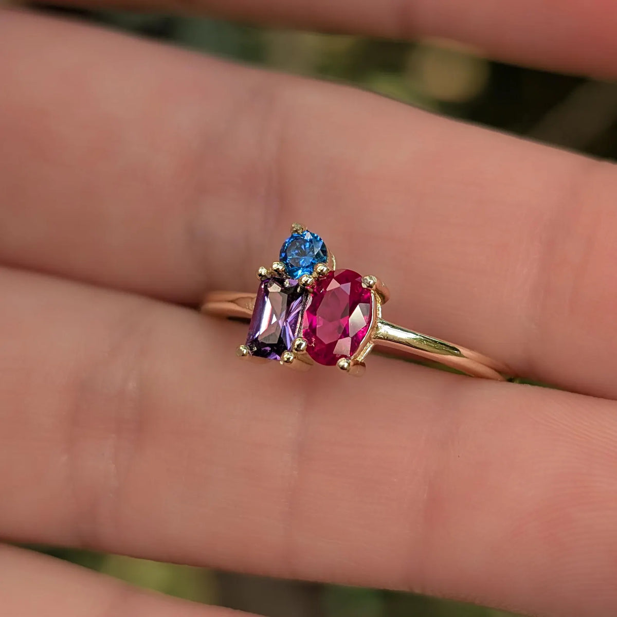 The Tulia - Bisexual 3 Stone Cluster Ring