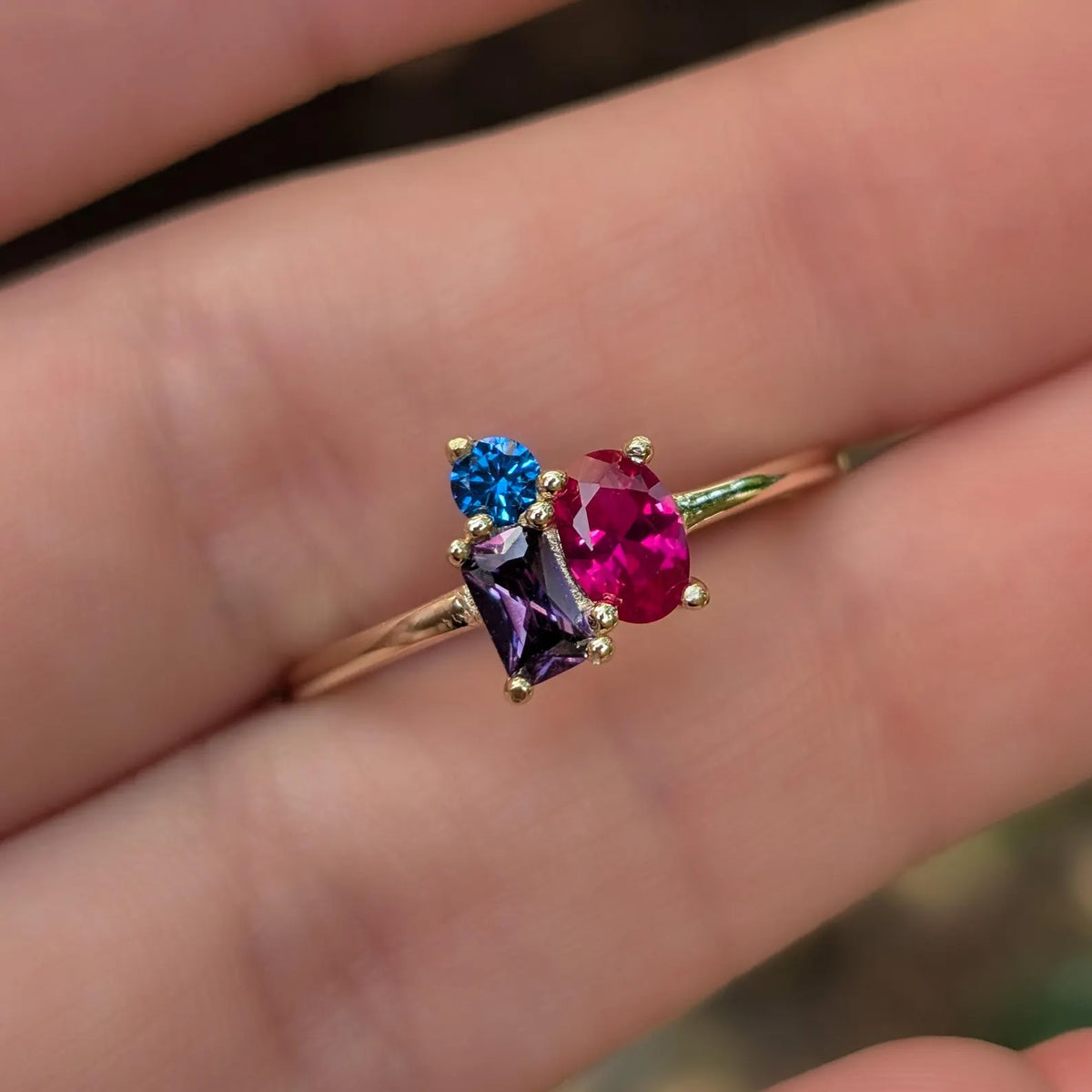 The Tulia - Bisexual 3 Stone Cluster Ring