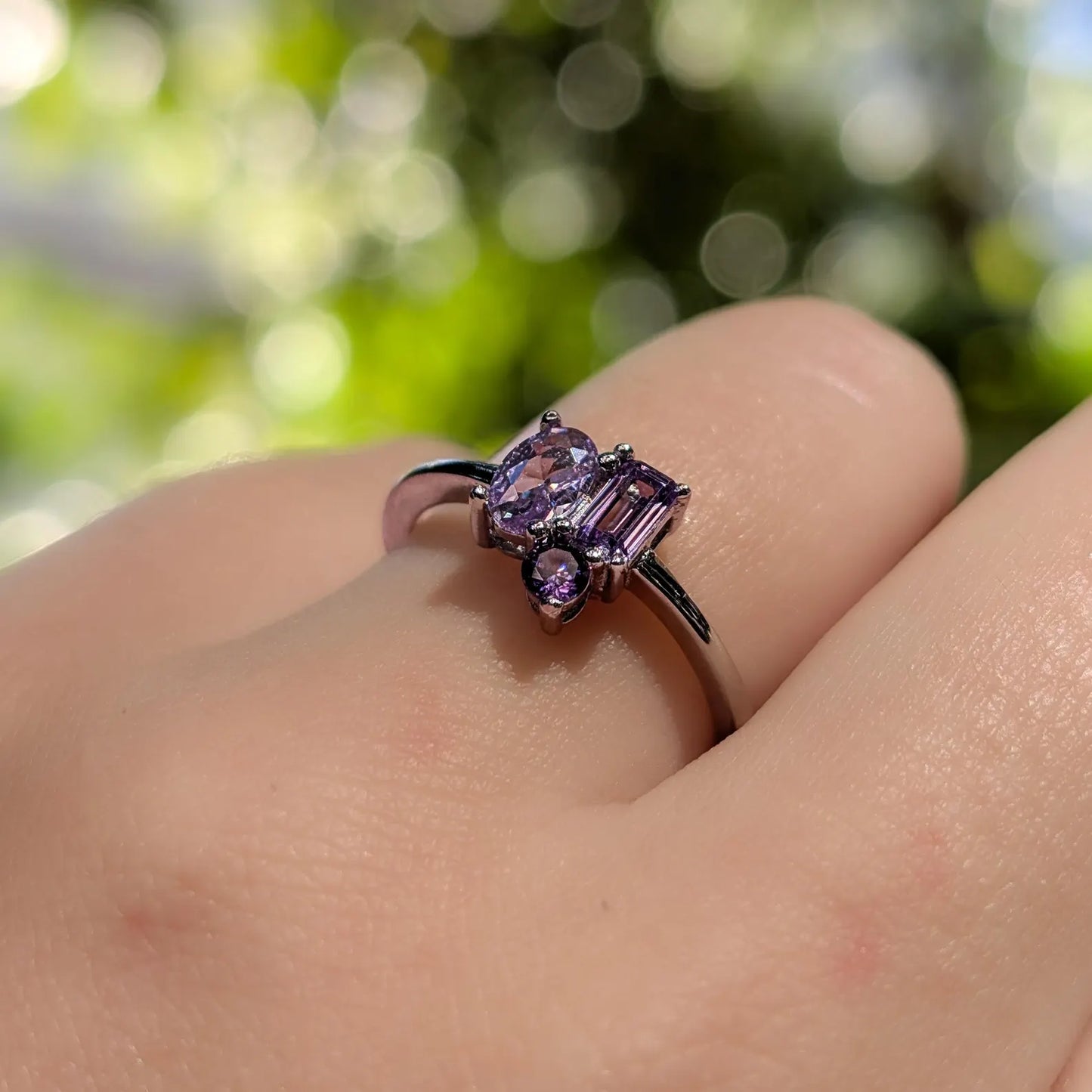 The Elia - Amethyst Small Cluster Ring