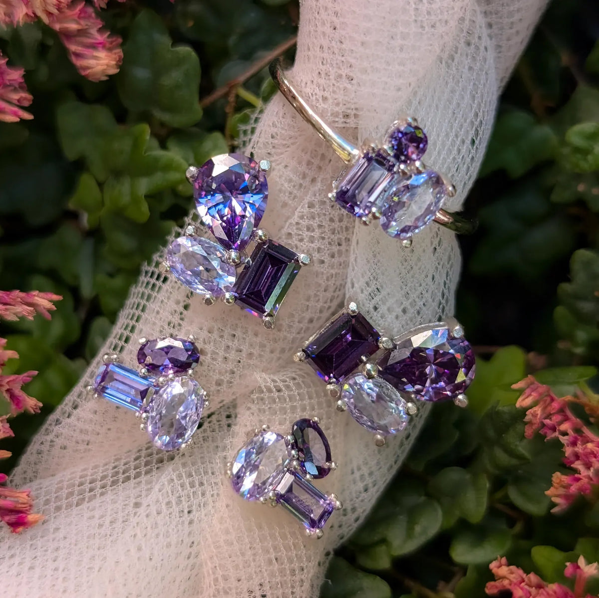 The Elia - Amethyst Small Cluster Ring