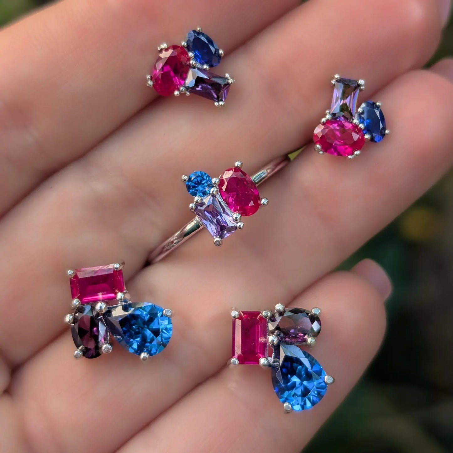 The Tulia - Bisexual 3 Stone Cluster Ring