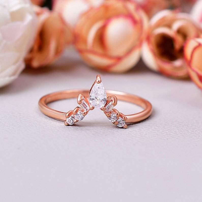 Unique Cluster Moissanite Chevron Wedding Band Ring