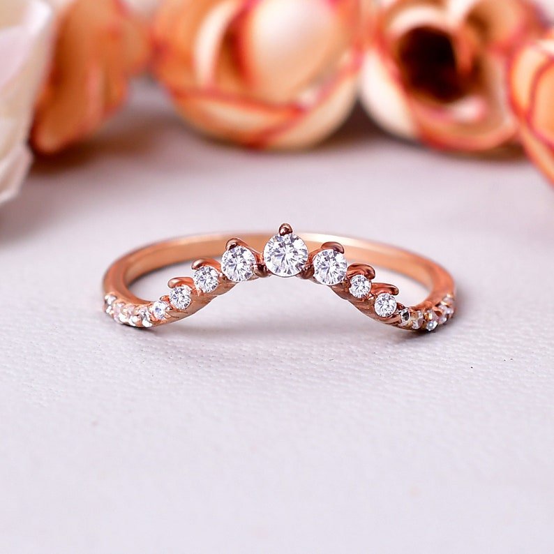 Elegant Curved Moissanite Half Eternity Engagement Band Ring