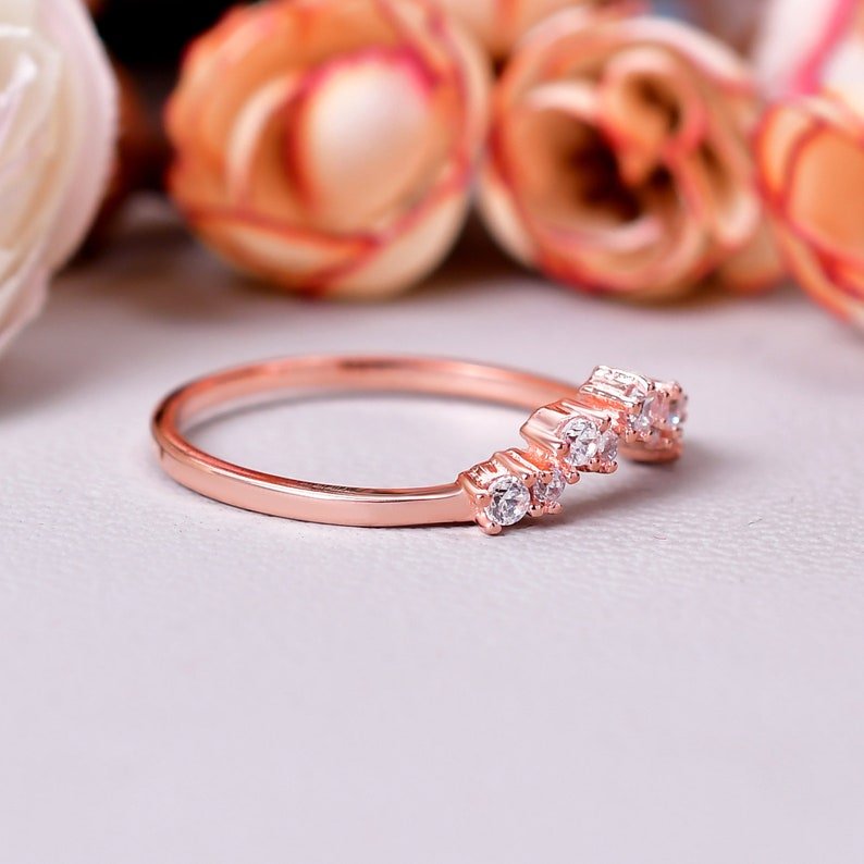 Beautiful Moissanite Unique Wedding Ring