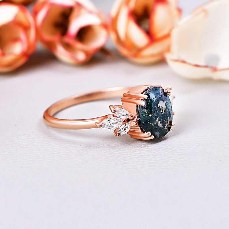 7 Stone Nature-Inspired Wedding Ring