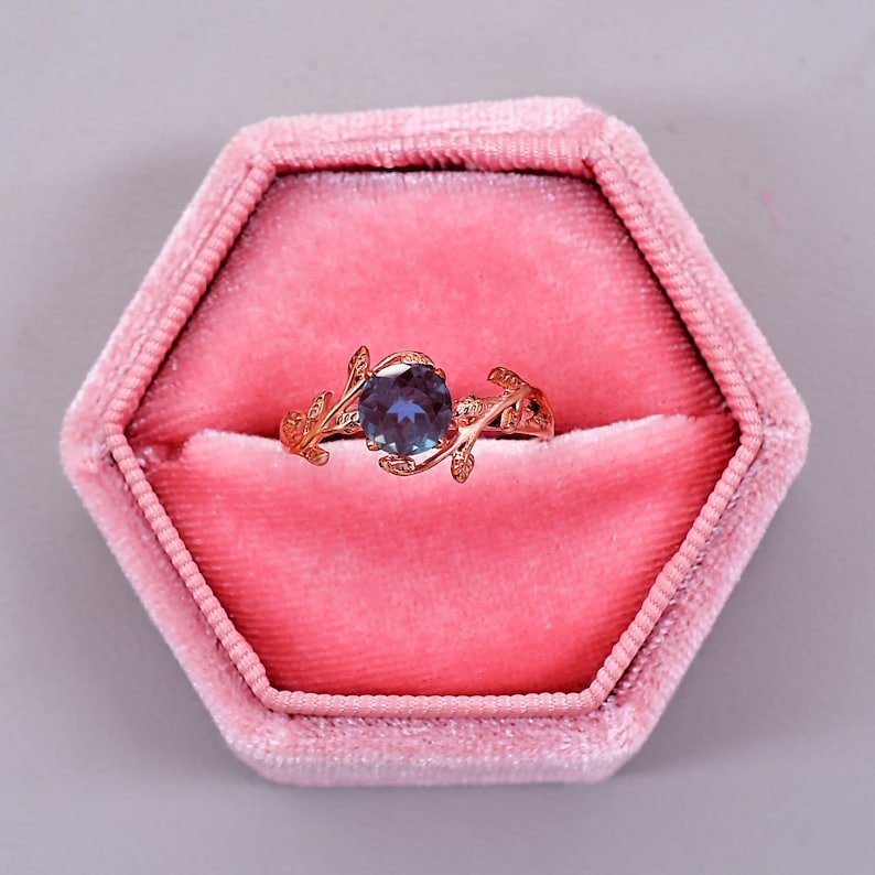 Beautiful Leaf Alexandrite Engagement Ring