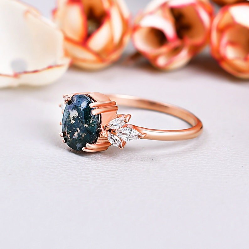 7 Stone Nature-Inspired Wedding Ring