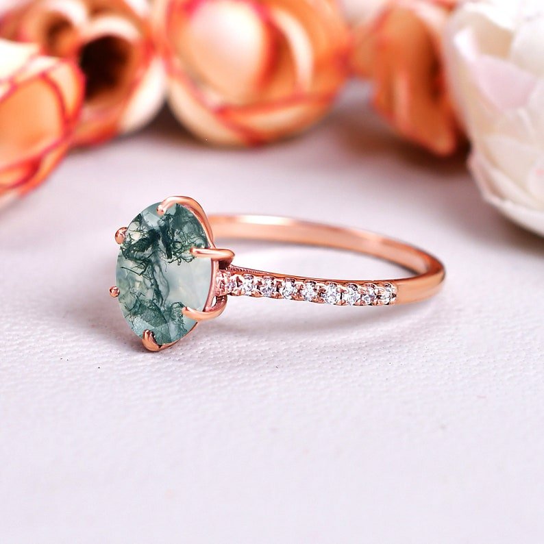 Vintage Moss agate Ring Green Gemstone Engagement Ring