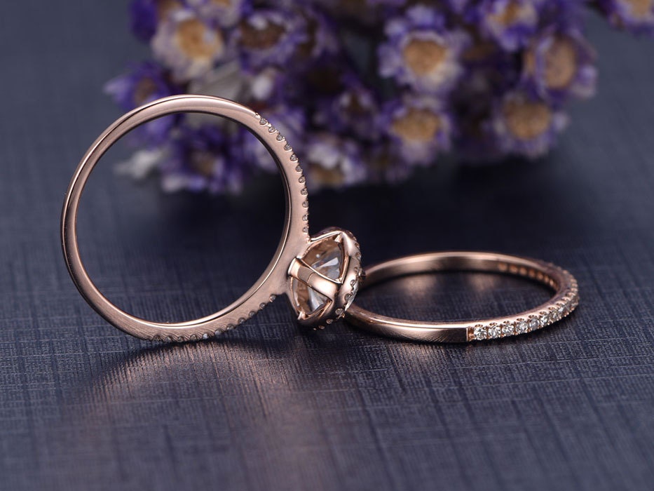 Vintage Art Deco Lab Grown Diamond Ring Set: Oval Halo, 14K Rose Gold