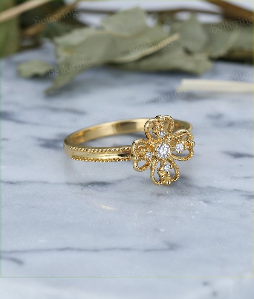 Alternative engagement ring vintage round cut  yellow gold Antique Halo diamond wedding  Unique bridal Birthstone Jewelry Anniversary