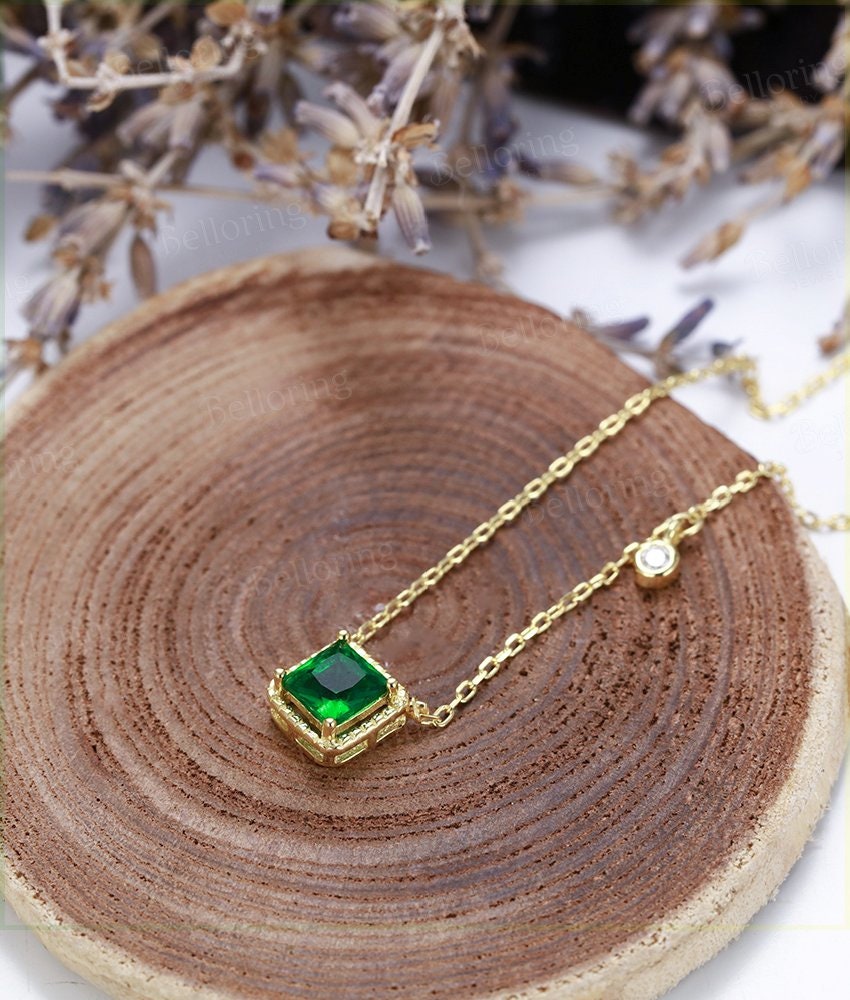 Princess cut Emerald necklace for  bridal  vintage Pendant Solid 14K yellow gold unique delicate Anniversary wedding ring