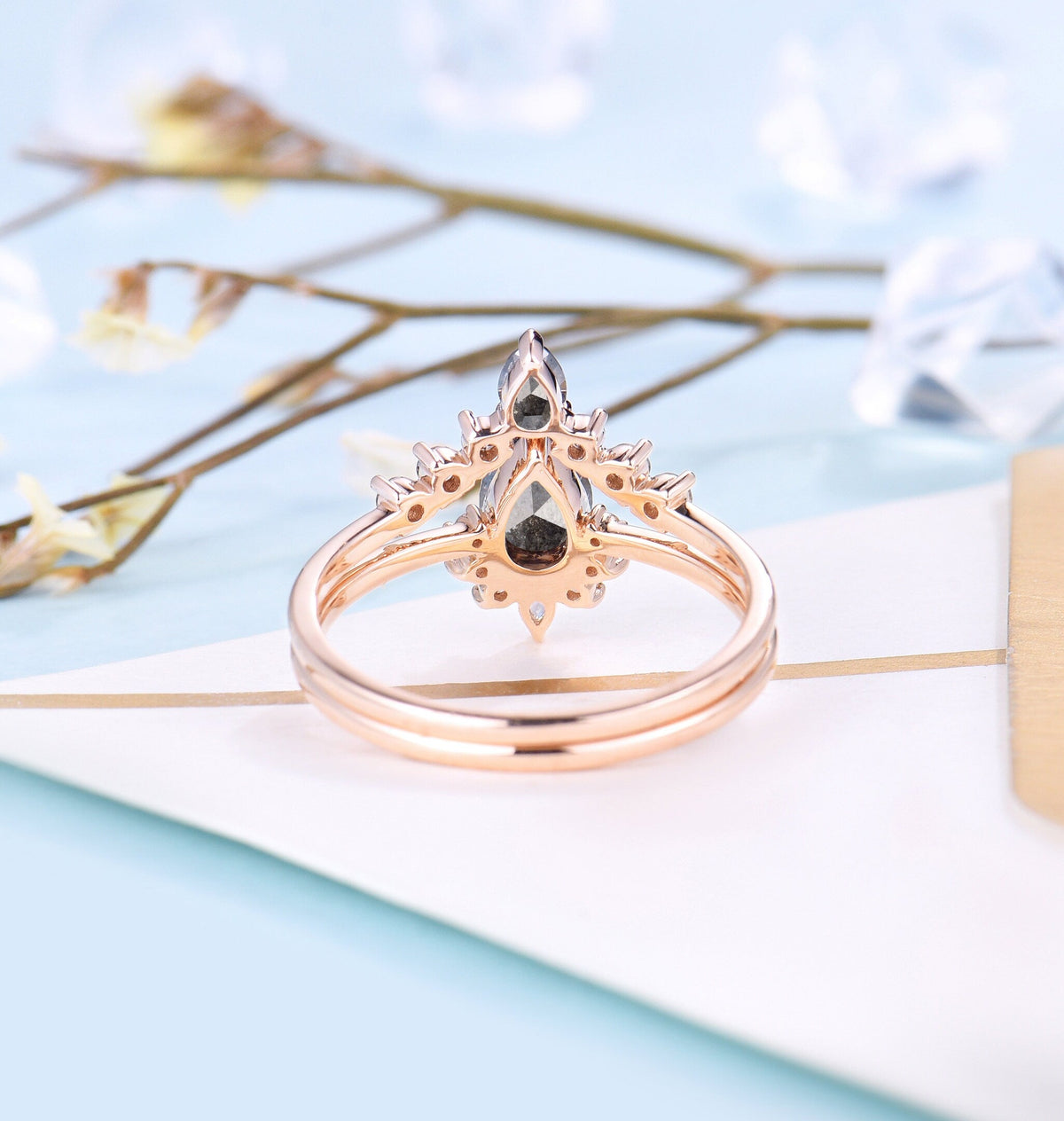 Art deco Salt and Pepper Diamond Engagement Ring Set | Vintage Rose gold Bridal set| Pear cut Curved wedding band | Anniversary promise ring