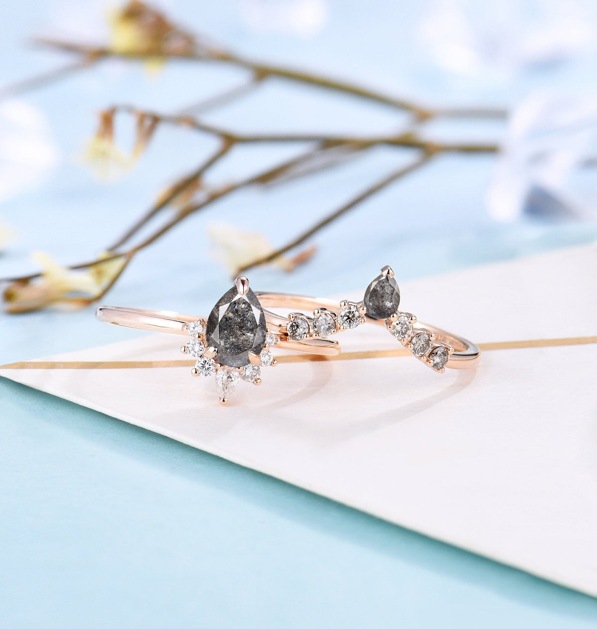 Art deco Salt and Pepper Diamond Engagement Ring Set | Vintage Rose gold Bridal set| Pear cut Curved wedding band | Anniversary promise ring