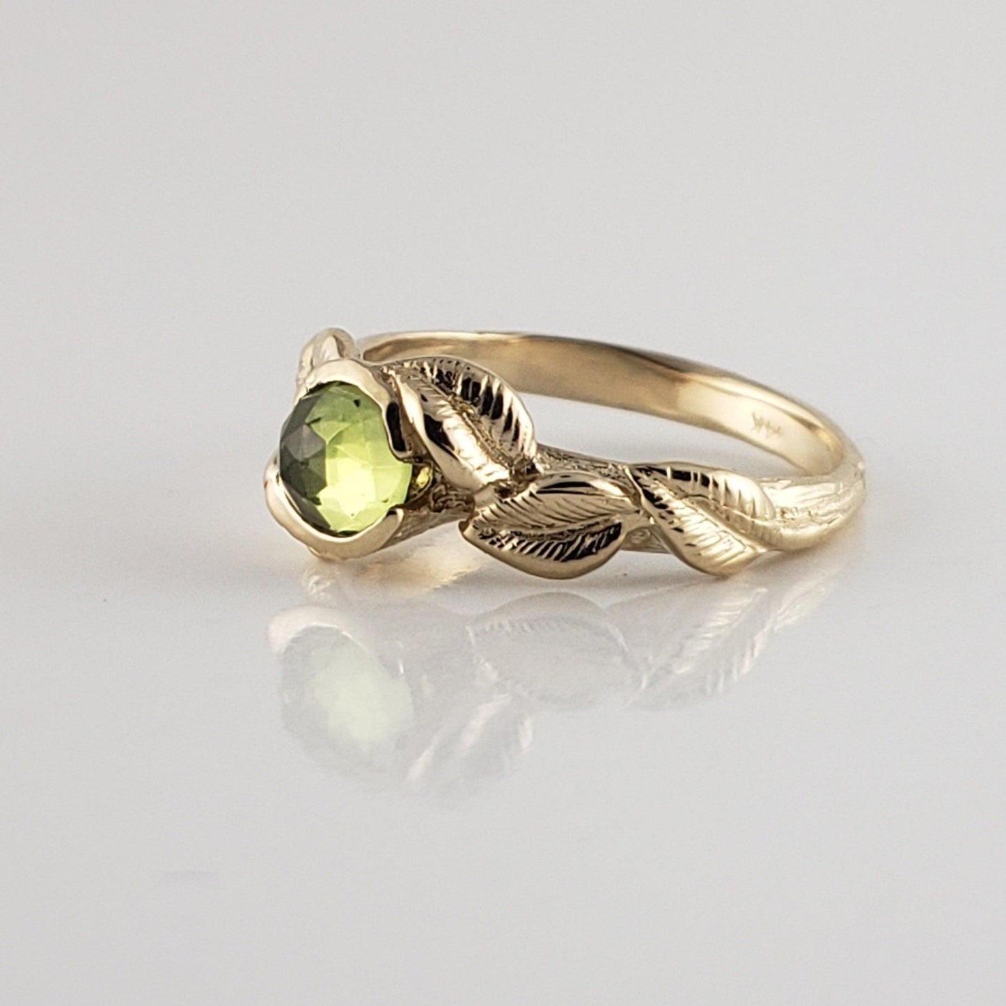 Rose Cut Peridot Gemstone Ring with Leaves in Solid Gold