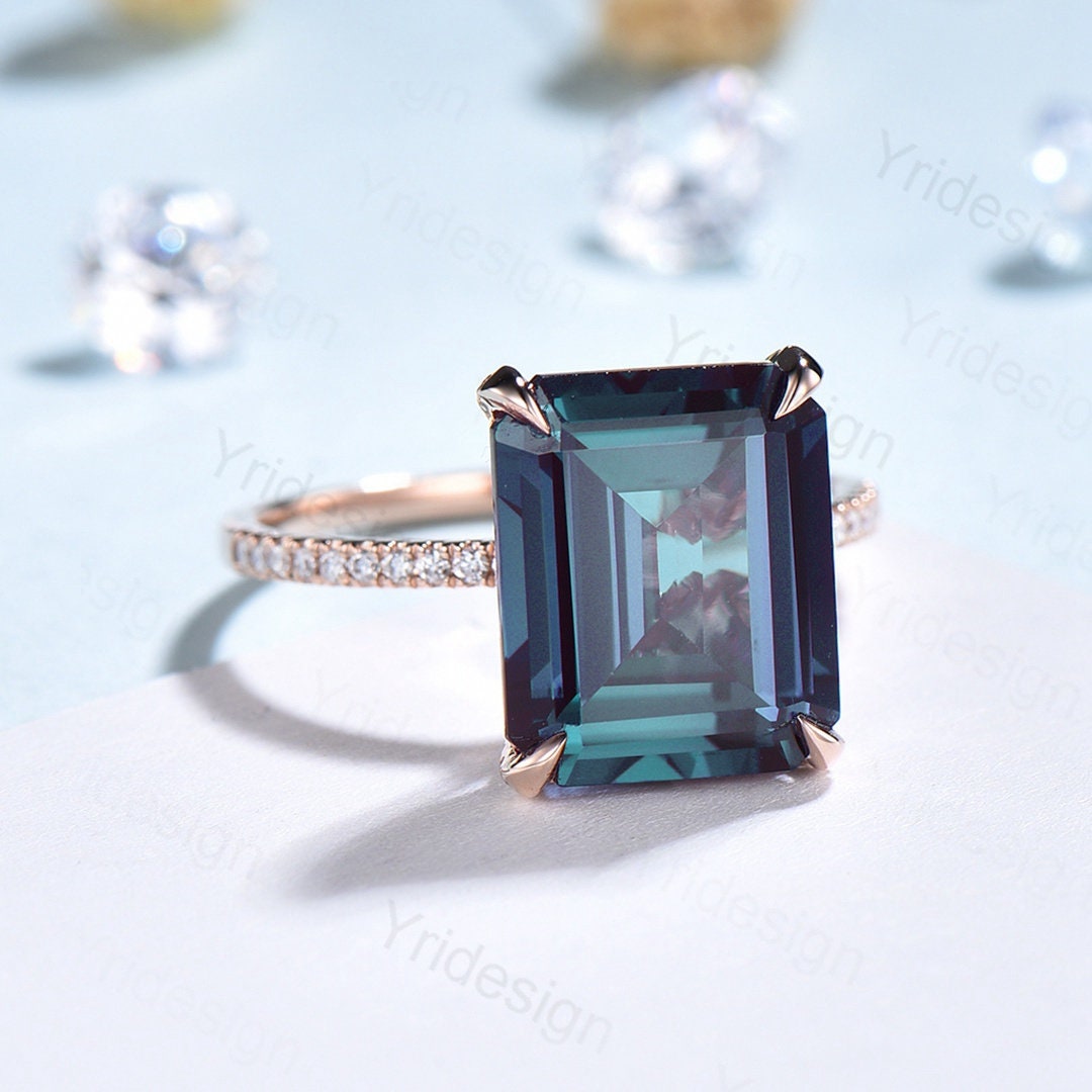 Hidden Halo Emerald Cut Alexandrite Engagement Ring Vintage 14K Rose Gold 6CT Alexandrite Diamond Wedding Ring Anniversary Gifts For Women